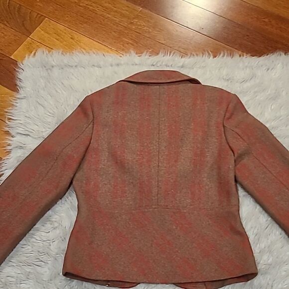 Tulle anthropologie wool brown and red plaid fitted jacket size medium - Picture 8 of 8